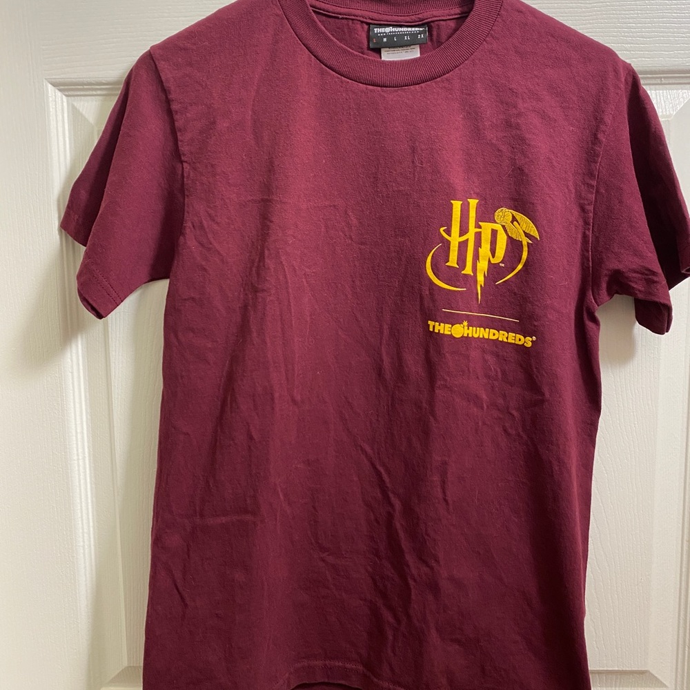 Harry Potter x the hundreds colab shirt. Unisex size small